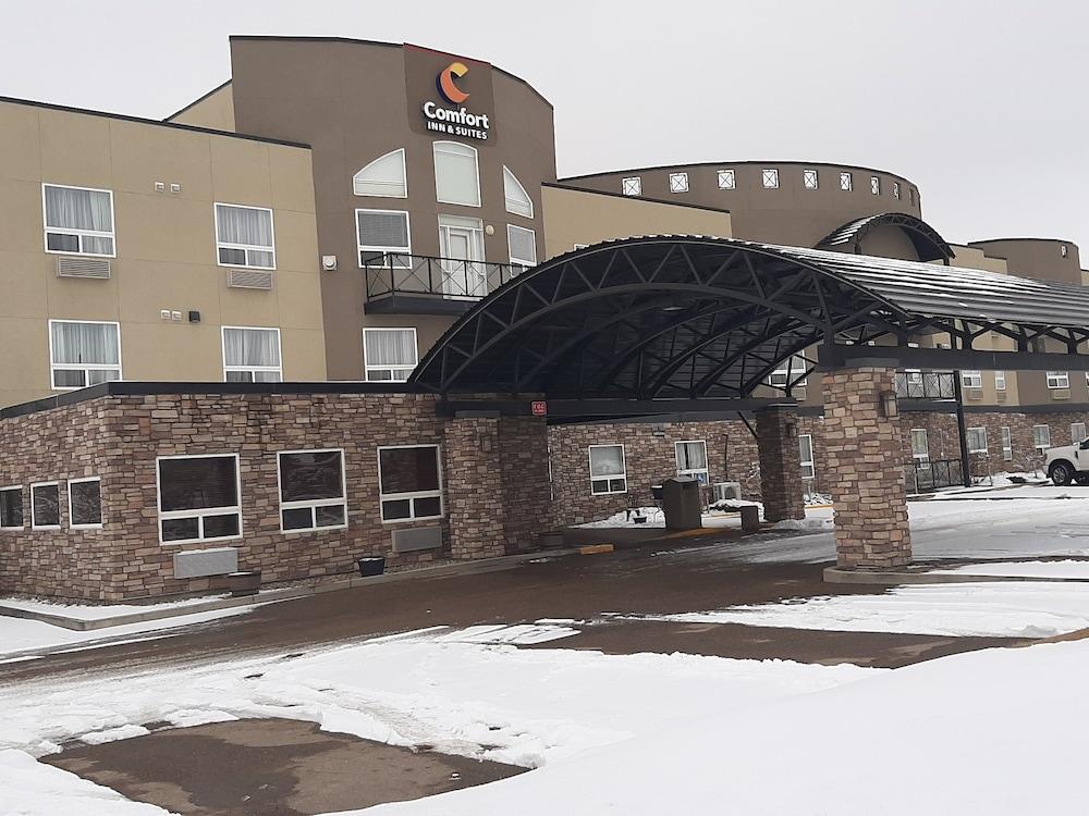 Comfort Inn & Suites Медисин Хет Екстериор снимка