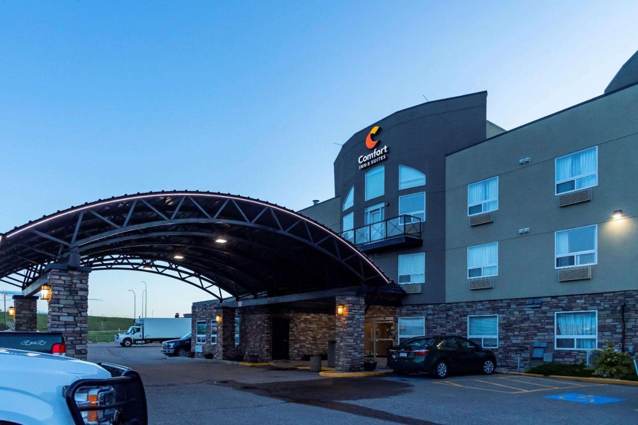 Comfort Inn & Suites Медисин Хет Екстериор снимка